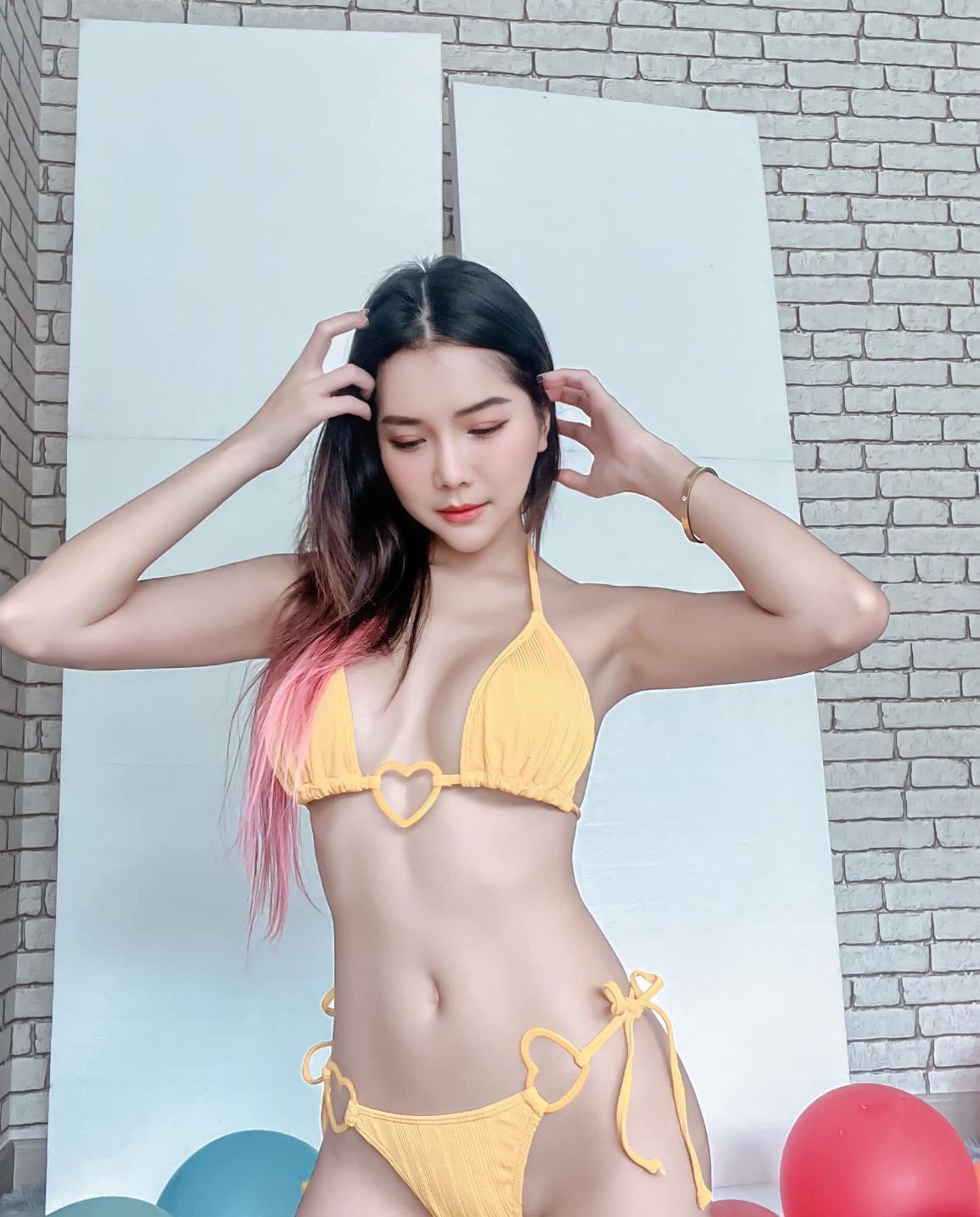 ใบเฟิร์น พิชญ์ชามญช์ ไอดอลสาวเซ็กซี่ งานดีแห่ง Onlyfans 16