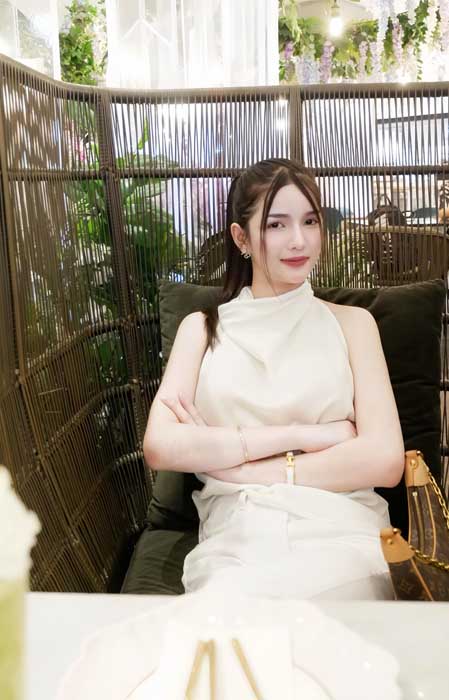 Pat น้อง แพท นางแบบ สาวสวย ชุดว่ายน้ำ บีกีนี่ อกใหญ่ สุดแซ่บ 18+ 2