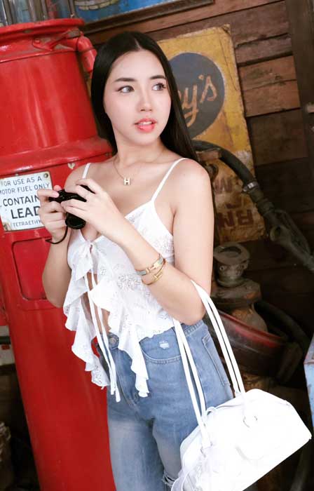 skning น้อง คนิ้ง นางแบบ Onlyfans เซ็กซี่ ดาวติ๊กต๊อก โซเชียล 18+ 25