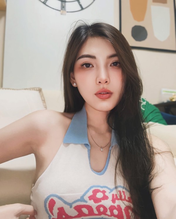 Natthanan Phueng น้อง ผึ้ง ดาวติ๊กต๊อก เซ็กซี่ ตัวท็อป น่ารัก นมโต 18+ 25