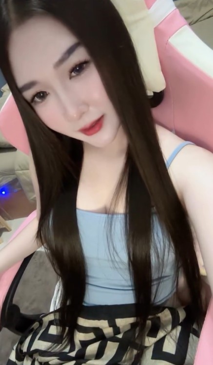 Thanaporn Baotong น้อง ธนาพร สาวน้อย ไอดอล ถ่ายแบบ เซ็กซี่ 18+ 16
