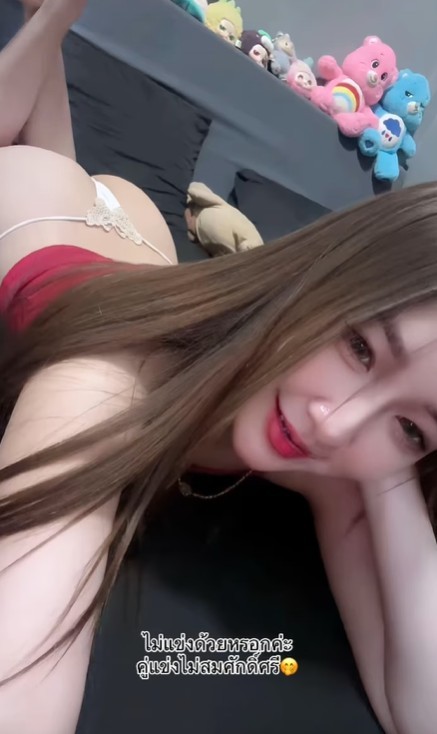Thanaporn Baotong น้อง ธนาพร สาวน้อย ไอดอล ถ่ายแบบ เซ็กซี่ 18+ 23