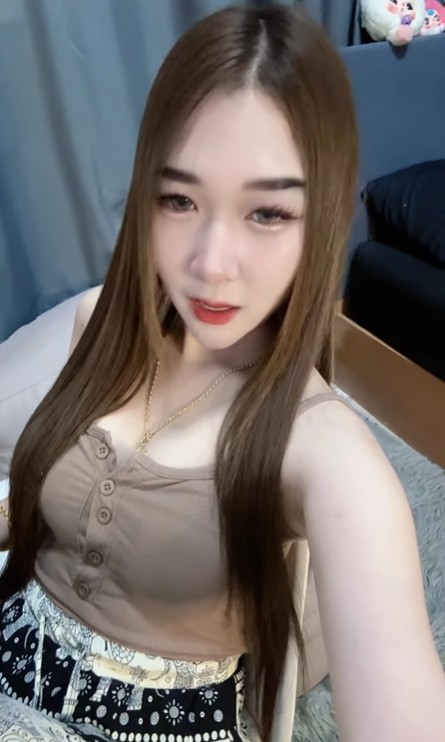 Thanaporn Baotong น้อง ธนาพร สาวน้อย ไอดอล ถ่ายแบบ เซ็กซี่ 18+ 24
