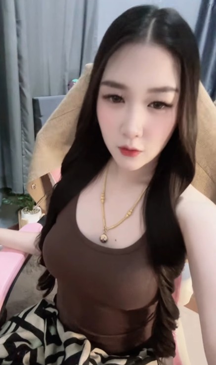 Thanaporn Baotong น้อง ธนาพร สาวน้อย ไอดอล ถ่ายแบบ เซ็กซี่ 18+ 7