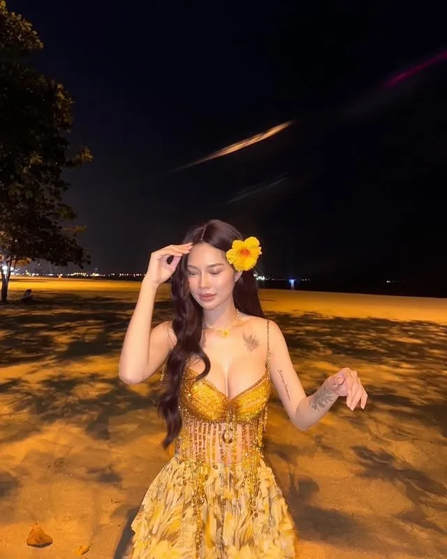 Mueylix หมวยลี่ แจกวาร์ป สาวสวย สุดแซ่บ OnlyFans VK 18 + 11